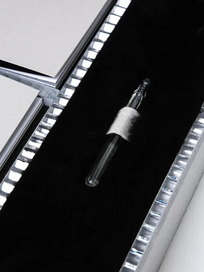 RICK OWENS – BOOKS RV18S0001-100 RICK OWENS – BOOKS RV18S0001-100